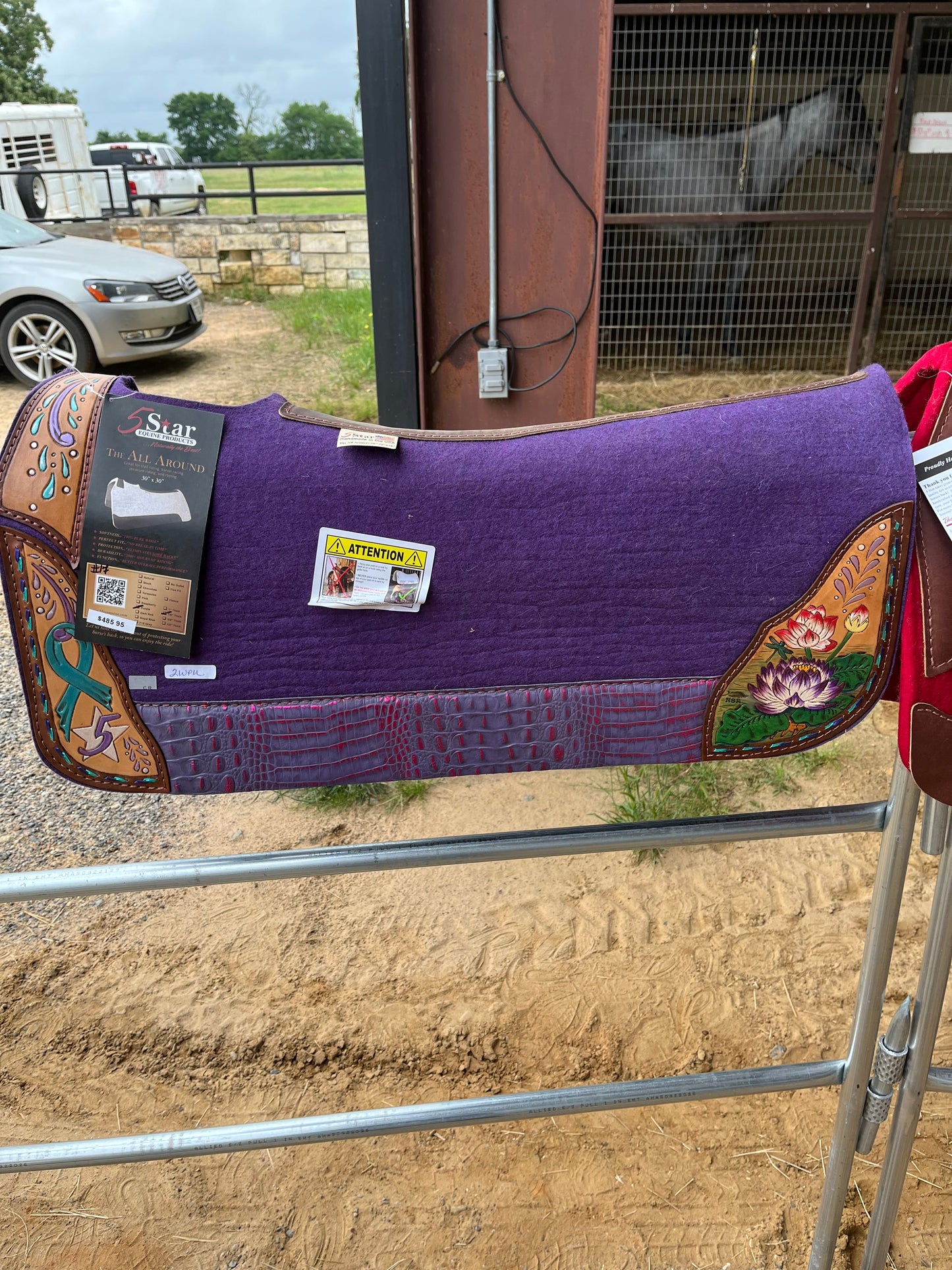 Top Quality 5-Star Saddle Pads for Ultimate Comfort and Support for Your Horse Rodeo Road Essentials