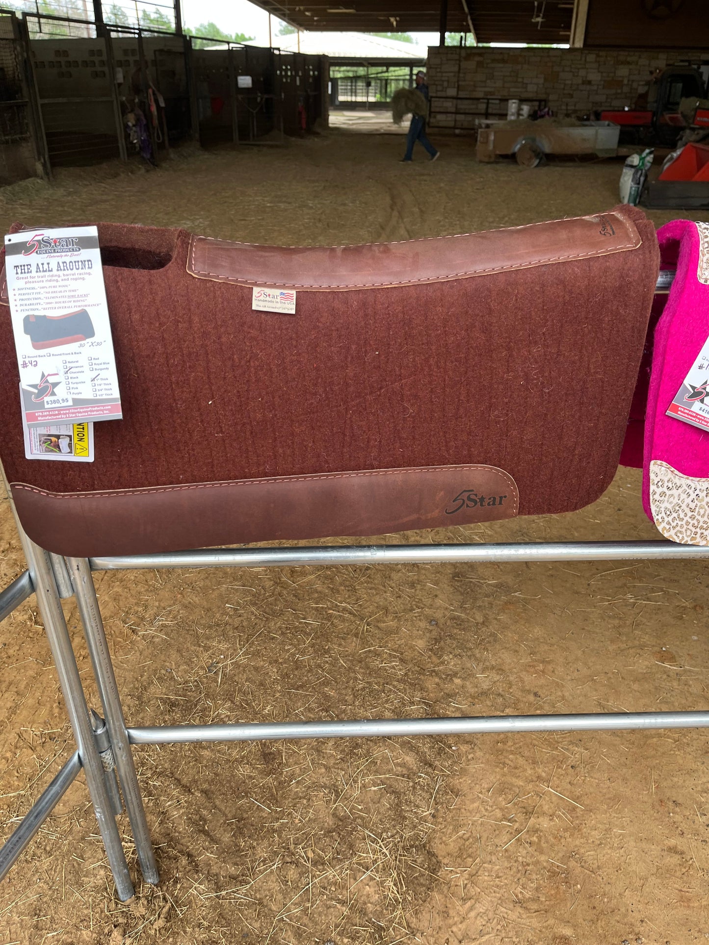 Top Quality 5-Star Saddle Pads for Ultimate Comfort and Support for Your Horse Rodeo Road Essentials