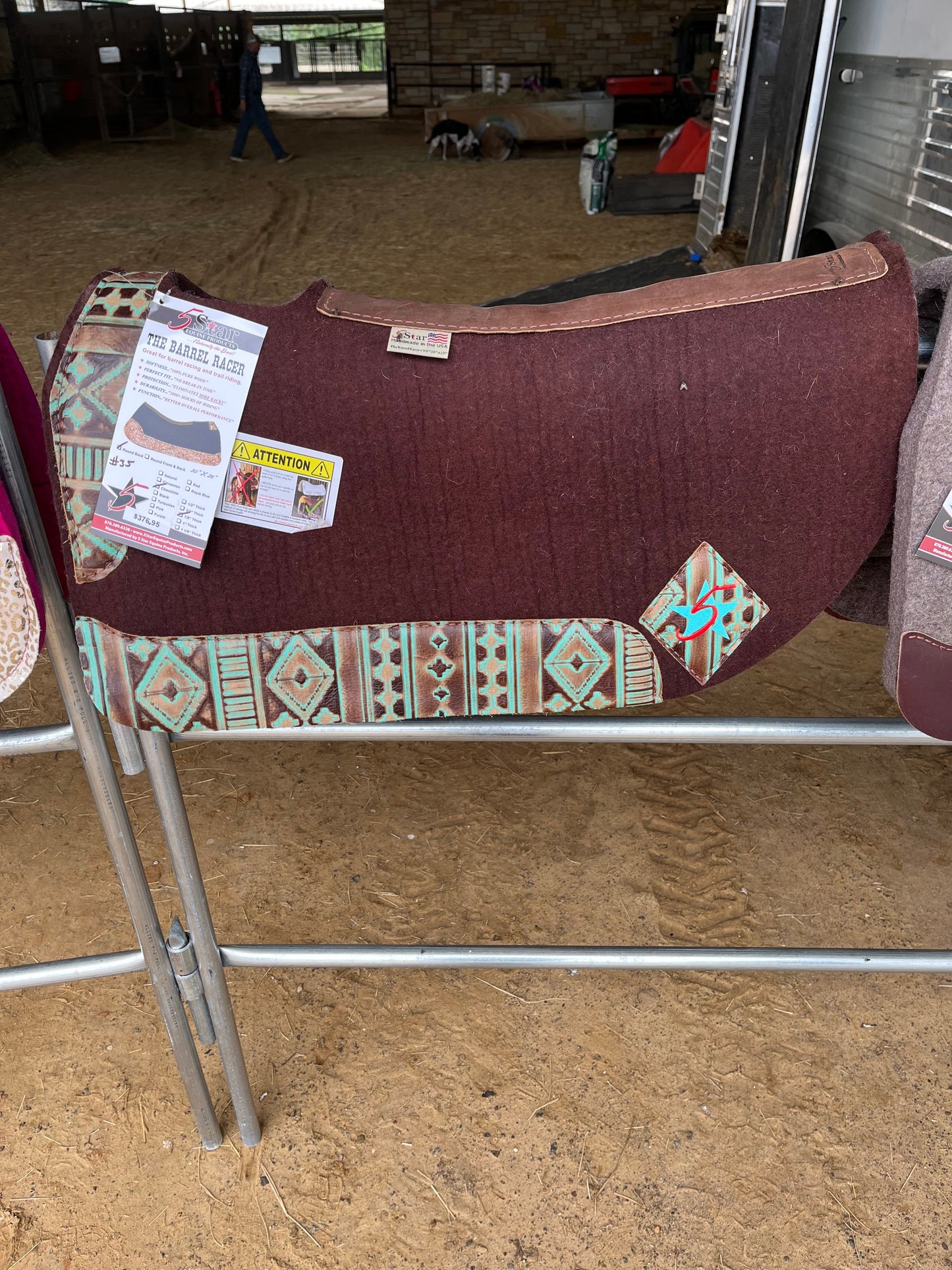 Top Quality 5-Star Saddle Pads for Ultimate Comfort and Support for Your Horse Rodeo Road Essentials